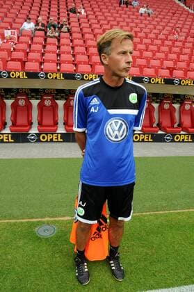 24.08.2013, Mainz, Coface Arena Saison 2013 2014, 1. Bundesliga, FSV Mainz 05 gegen VfL Wolfsburg (Wölfe) Freisteller Andries Jonker Co-Trainer beim VfL Wolfsburg
