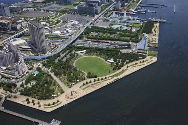 Shiokaze Park: Tokyo, Japan: Aerial view of proposed venue for the 2020 Summer Olympic Games. NoxThirdxPartyxSales  (HZWB000065)