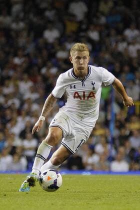 LONDON, ENGLAND - August 29: Tottenham s Lewis Holtby runs with the ball during the UEFA Europa League Qualification round match between Tottenham Hotspur from England and Dynamo Tiblisi played at The White Hart Lane Stadium, on August 29, 2013 in London, England. (Photo by Mitchell Gunn ESPA) UEFA Europas League Qualification Round Tottenham Hotspur v Dynamo Tiblisi  - ZUMAcs1