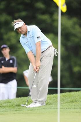 Aug. 31, 2013 - Norton, Massachusetts, USA - August 31, 2013 - Norton, Massachusetts, U.S. - Ken Duke chips his ball onto the 13th green during the second round of the Deutsche Bank Championship, FedEx Cup playoffs held at the Tournament Players Club in Norton Massachusetts. Eric Canha CSM PGA Golf Herren 2013: Deutsche Bank Championship Round 2 AUG 31 - ZUMAc04