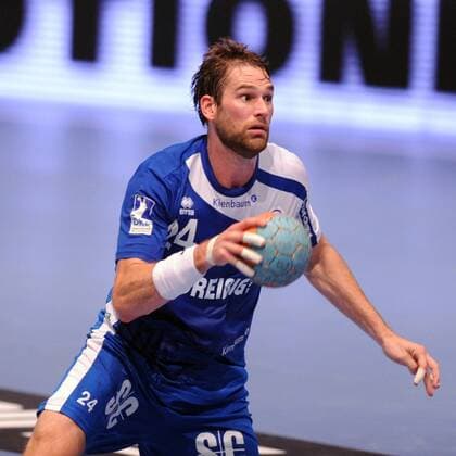 Fredrik Larsson (VfL Gummersbach) Aktion, Einzelaktion, Freisteller, einzeln Handball --- 1. Bundesliga --- MT Melsungen vs VfL Gummersbach --- 04.09.2013 EP_rsl