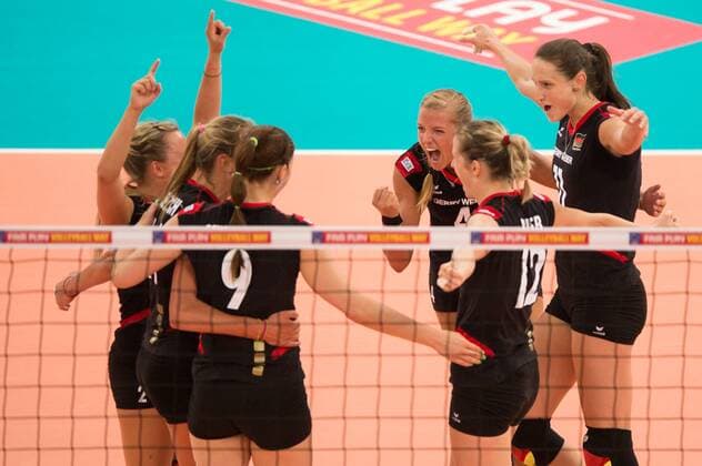 Volleyball, Europameisterschaft 2013, Deutschland vs. Spanien 06.09.13, Gerry-Weber-Stadion, Halle Westfalen Jubel Deutschland