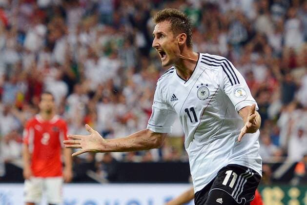 06.09.2013, xjhx, Fussball WM Qualifikation 2014, Deutschland - Österreich, v.l. , Miroslav Klose (Deutsche Fussball Nationalmannschaft DFB) Torjubel, Goal celebration, celebrate the goal 1:0