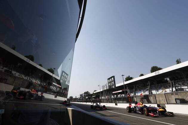 Motorsports: FIA Formula One World Championship 2013, Grand Prix of Italy, 2 Mark Webber (AUS, Infiniti Red Bull Racing), xHOCHxZWEIx