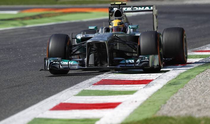 Motorsports: FIA Formula One World Championship 2013, Grand Prix of Italy, 10 Lewis Hamilton (GBR, Mercedes AMG Petronas F1 Team), xHOCHxZWEIx