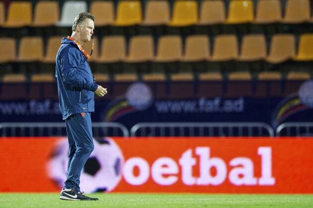 coach Louis van Gaal of Holland during the training session of the Netherlands on September 9, 2013 at Estadi Comunal in Andorra la Vella, Andorra Training session Netherlands World Cup qualifier 2013 2014 xVIxxIVx 1780126