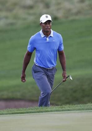 Sept. 11, 2013 - Lake Forest, IL, USA - Tiger Woods approaches the 8th hole during the Gardner Heidrick Pro-Am held at Conway Farms Golf Club in Lake Forest, Illinois, on Wednesday, September 11, 2013. BMW Championship - ZUMAm67