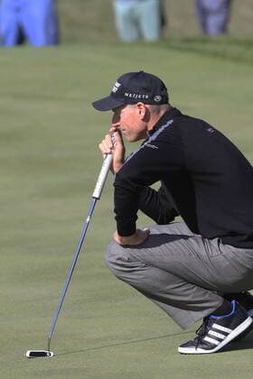 13 September 2013:Jim Furyk studies a putt during 2nd round action of the BMW Championship at Conway Farms Golf Club in Lake Forest, Illinois. GOLF: SEP 13 PGA Golf Herren - BMW Championship - Second Round Icon518130913041 EDITORIAL USE ONLY