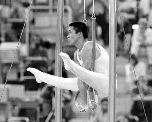 Mexico City Olympics 1968: Sawao Kato of Japan, individual and team gold medallist in the men s gymnastics., Olympia, Olympiade, Olympische Spiele, Gymnastik, Turnen, Turner, Riege, Turnerin, Gymnast, Gymnastin UnitedArchives00907471