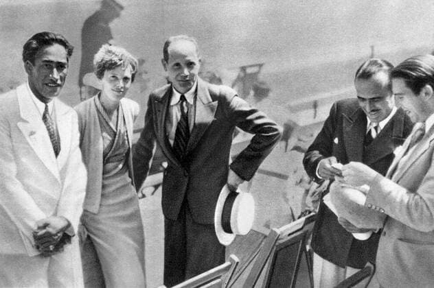 Duke Kahanamoku , Miss Earhar , George A Putnam , Paavo Nurmi , Douglas Fairbanks and Arthur Jonath Los Angeles 1932, Olympic Games: , Olympia, Olympiade, Olympische Spiele  UnitedArchives00940258