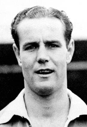 R Flewin, Portsmouth centre half 31st December 1947  UnitedArchives01004572