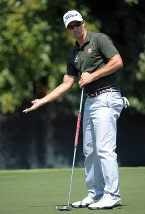 Adam Scott reacts to a long birdie attempt on No. 2 during the first round of the PGA Golf Herren Tour Championship on September 19, 2013 at East Lake Golf Club in Atlanta. Scott settled for par on the hole.  AJP2013091912