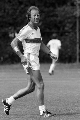 Trainer Helmut Benthaus (VfB Stuttgart)