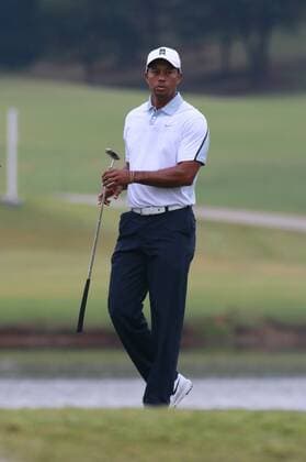 September 21, 2013: Tiger Woods during third round play of the TOUR Championship by Coca-Cola at the East Lake Golf Club in Atlanta, GA. GOLF: SEP 21 PGA Golf Herren - TOUR Championship by Coca-Cola - Third Round Icon20148820 EDITORIAL USE ONLY