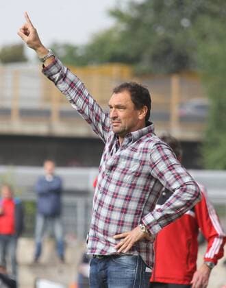 Bayer Leverkusen 2 - Viktoria Köln 1:1 Fussball Regionalliga West Ulrich Haberlandstadion Leverkusen Datum: 22.09.2013 Claus Dieter Wollitz (Viktoria Köln) Ereignis: -