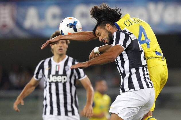 Fabio Quagliarella Juventus, Dos Santos Claiton Chievo, 25-09-2013 Football Calcio 2013 2014 Serie A Chievo AC Verona - Juventus Turin Foto MarcoxBertorello Insidefoto MarcoxBertorello