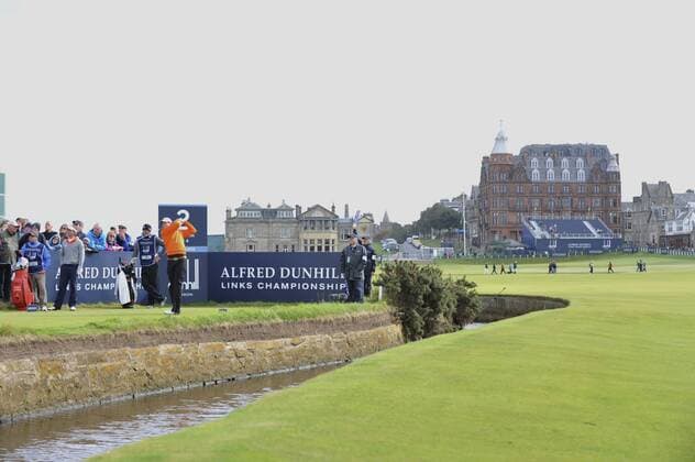 29.09.2013. St Andrews Scotland. The 4th and final Round of the Dunhill Golf Championship, from Old Course St Andrews Peter Uihleim tees off at the 2nd xLorrainexHillx  ActionPlus20517131