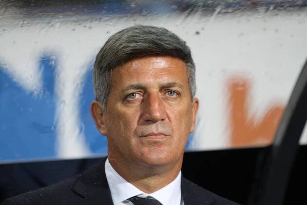 Fußball, Trainerhistorie Lazio Rom von 1997 bis heute UEFA Europa League group J football match between Trabzonspor and SS Lazio at Avni Aker Stadium in Trabzon, on October 3, 2013. Match Scored. Trabzonspor 3 - Lazio 3 Pictured: Coach Vladimir Petkovic of Lazio. 
