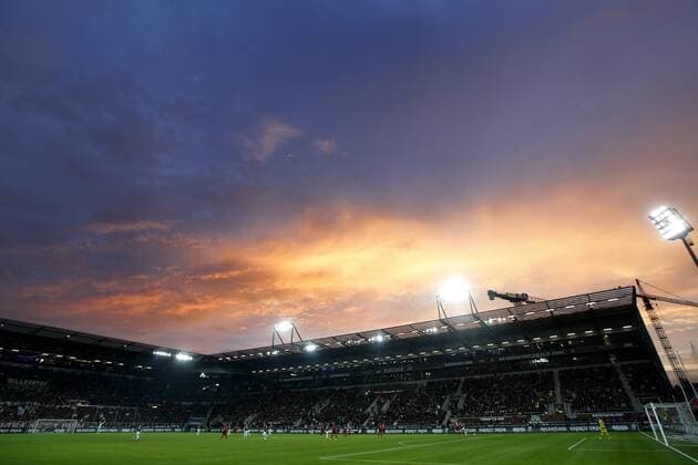 Fußball, Stadiongeschichte FC St. Pauli Hamburg, 4. Oktober 2013 - Fußball, 2. Bundesliga 2013 14, FC St. Pauli: Hamburger Millerntorstadion, Heimspielstätte des FC St. Pauli