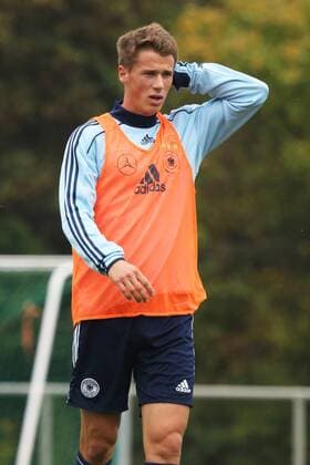 ERIK DURM TRAINING DER DEUTSCHEN U21 NATIONALMANNSCHAFT GEISENHEIM
