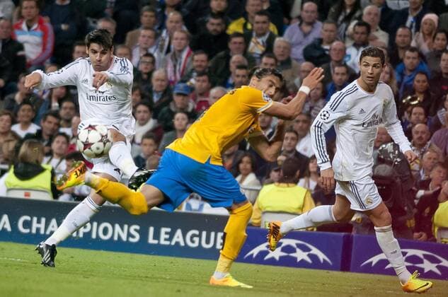 Real Madrid and Juventus have played a Champions League match at Santiago Bernabeu. In the pic: Cristiano Ronaldo; Alvaro Morata; Martin Cáceres CésarxLorenzo 