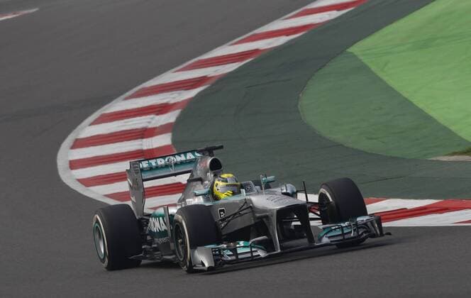 Motorsports: FIA Formula One World Championship 2013, Grand Prix of India, 9 Nico Rosberg (GER, Mercedes AMG Petronas F1 Team), xHOCHxZWEIx