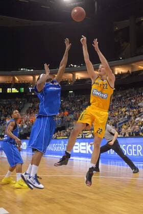 Basketball Berlin 26.10.2013 1. Bundesliga BBL Saison 2013 2014 Alba Berlin - Mitteldeutscher Basketball Club MBC Jan-Hendrik Jagla (Alba Berlin, No.22)