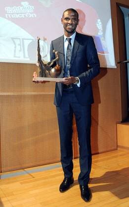 Mailand 04 11 2013 - Sportlerehrung - Il bello del calcio - : Eric Abidal 