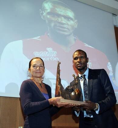 Mailand 04 11 2013 - Sportlerehrung - Il bello del calcio - : Giovanna Facchetti-Eric Abidal 