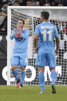 Gonzalo Higuain deluso Napoli, dejection, Torino 10-11-2013, Juventus Stadium, Football Calcio 2013 2014 Serie A, Juventus Turin vs SSC Neapel MarcoxBertorello