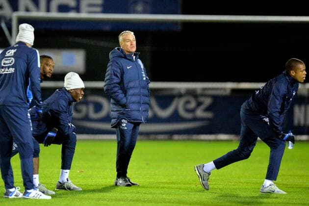 Didier Deschamps - Paul Pogba - Patrice Evra FOOTBALL: Training Frankreich - 11 11 2013 xAnthonyBIBARDxFEPxPanoramic 