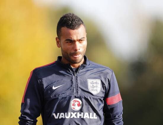 England s Ashley Cole during training - England Training - London Colney - London - England -13 11 2013 - PicDavidKlein Sportimage EDITORIAL USE ONLY. No use with unauthorised audio, video, data, fixture lists, club league logos or live services. Online in-match use limited to 120 images, no video emulation. No use in betting, games or single club league player publications.