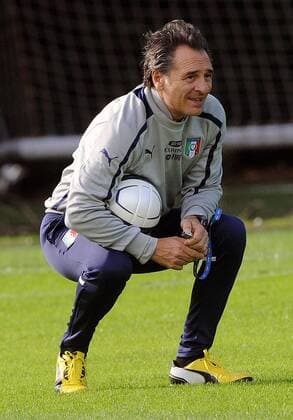 IPP20131113 Football - soccer: International match, Italy (ITA) Training Session, cesare prandelli xHOCHxZWEIx xItalyxPhotoxPressx 