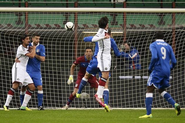 Mats Hummels Germany. Goal celebration 0-1 - Mailand - Freundschaftsspiel - Italien vs. Deutschland - andreaxstaccioli