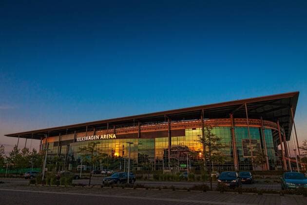 Volkswagen Arena, Wolfsburg, Niedersachsen, Deutschland, Europa iblbdh03783981.jpg