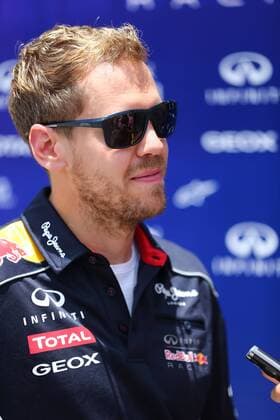 21.11.2013- Sebastian Vettel (GER) Red Bull Racing RB9 