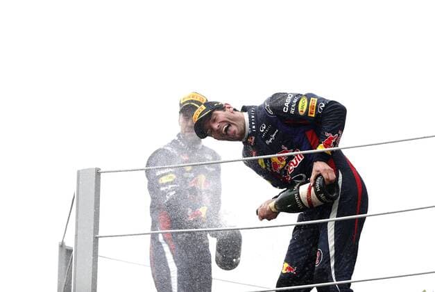 Motorsports: FIA Formula One World Championship 2013, Grand Prix of Brazil, 1 Sebastian Vettel (GER, Infiniti Red Bull Racing), 2 Mark Webber (AUS, Infiniti Red Bull Racing), xHOCHxZWEIx