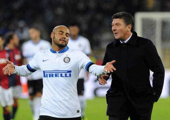IPP20131124 Football - soccer: Serie A, FC Bologna - Inter Mailand, Jonathan mit Walter Mazzarri - Coach Inter xHOCHxZWEIx xItalyxPhotoxPressx 