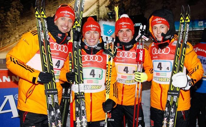 SKI NORDISCH - FIS WC Kuusamo, Nordic Opening KUUSAMO,FINNLAND,01.DEZ.13 - SKI NORDISCH, NORDISCHE KOMBINATION - FIS Weltcup, Nordic Opening, Teambewerb, 4x5km, Siegerehrung. Bild zeigt Björn Kircheisen, Manuel Faisst, Johannes Rydzek und Eric Frenzel (GER).
