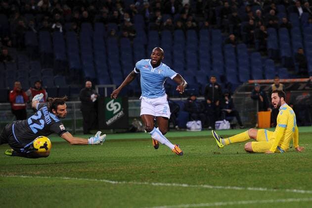 Gonzalo Higuain Napoli, Goal celebration - Roma 02-12-2013 Stadio Olimpico - Football Calcio Serie A 2013 2014 Lazio Rom vs. SSC Napoli andreaxstaccioli