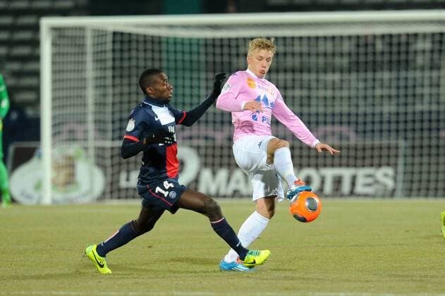 Blaise Matuidi (PSG) Daniel Wass (Evian) FOOTBALL : Evian Thonon Gaillard vs PSG Paris St. Germain - Ligue 1 - 04 12 2013 N.LeGouic FEP Panoramic 