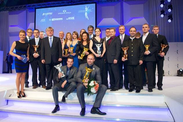Berlin 07.12.2013 Berliner Sportler des Jahres 2013 Champions 2013 Robert Harting (Leichtathletik, Diskus) vo. re. Patrick Hausding (Wasserspringen) vo.li. Berliner Sportler des Jahres 2013