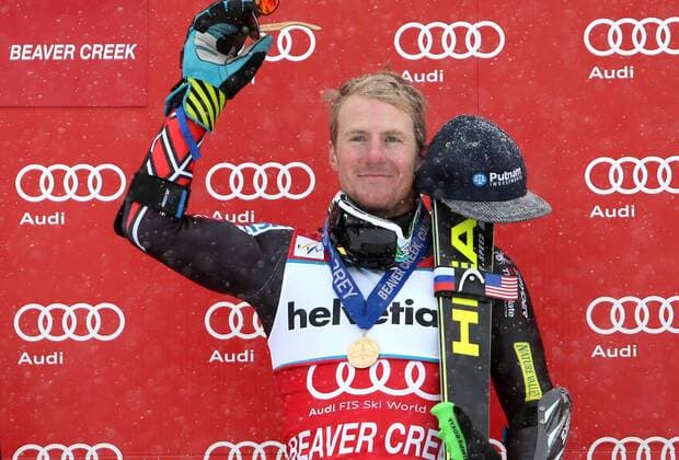 SKI ALPIN - FIS WC Beaver Creek, RTL, Herren BEAVER CREEK,COLORADO,USA,08.DEZ.13 - SKI ALPIN - FIS Weltcup, Riesentorlauf der Herren, Siegerehrung. Bild zeigt den Jubel von Ted Ligety (USA). Keywords: Medaille. 
