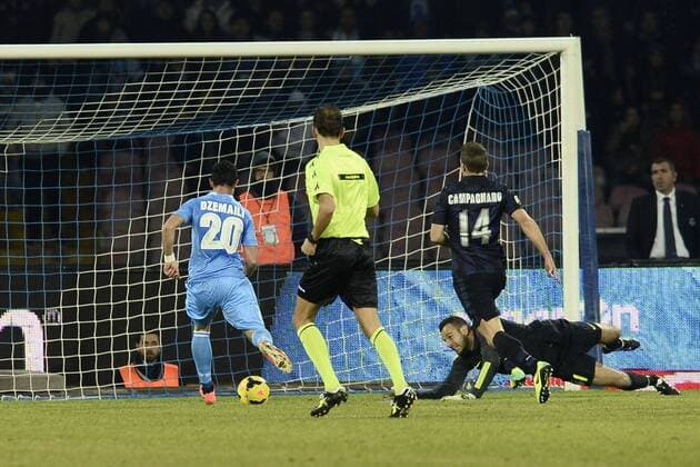 Serie A SSC Napoli - Inter Mailand gol Blerim Dzemaili 