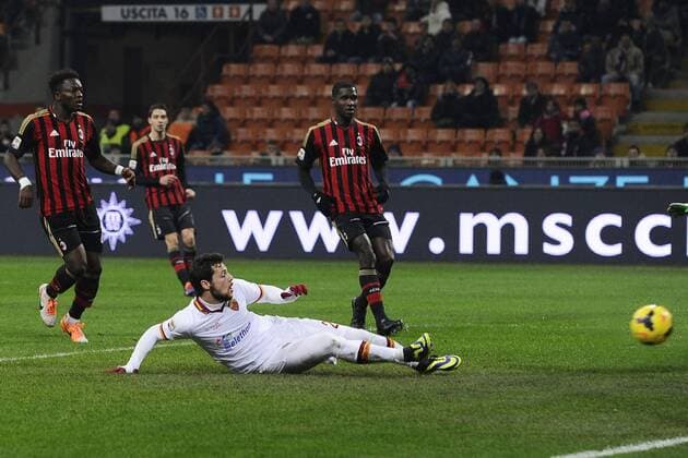 Mailand, 16.12.2013 - Serie A 2013 2014 - AC Mailand vs AS Rom - gol Mattia Destro 