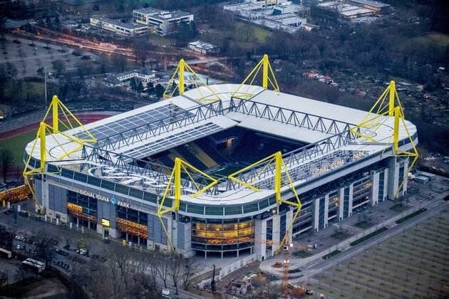 Nachtaufnahmen vom Westfalenstadion SignalIdunaPark, Signal Iduna Park, Luftbild von Dortmund, Ruhrgebiet !ACHTUNGxMINDESTHONORARx60xEURO!