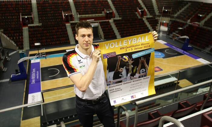 Ludwigsburg , PK Deutscher Volleyball Verband zur WM Qualifikation in Ludwigsburg, Jochen Schöps in der MHP Arena