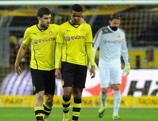 21-12-2013, Fussball, Saison 2013-2014, 1. Bundesliga, 17. Spieltag, Borussia Dortmund - Hertha BSC Berlin 1-2, v.li., Sokratis (Borussia Dortmund), Marian Sarr (Borussia Dortmund), Torwart Roman Weidenfeller (Borussia Dortmund)
