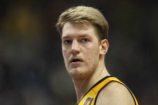 Jan-Hendrik Jagla (ALBA Berlin), ALBA Berlin vs EWE Baskets Oldenburg Basketball, BEKO Basketball Bundesliga, Herren, men, Saison 2013 2014, Berlin, 3.1.2014, 02 World Halle
