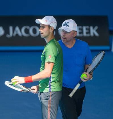Australian Open 2014, Melbourne Park,ITF Grand Slam Tennis Tournament, Novak Djokovic (SRB) trainiert mit seinem Coach Boris Becker (GER),
